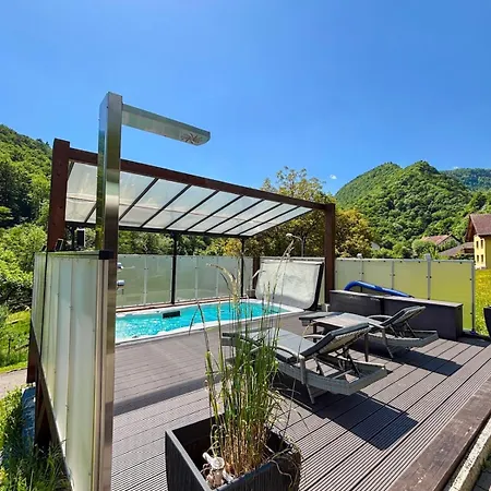 With Heated Swim Spa, 3br, Free Parking, Easy Access - Close To Biel & Bern (adults Only) * Frinvillier