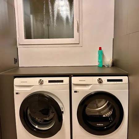 Σπίτι διακοπών Spacious Family - Train Access, Swim Spa, Veranda, Petanque, Perfect Base (adults Only) Frinvillier