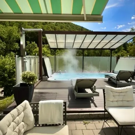 Spacious Family - Train Access, Swim Spa, Veranda, Petanque, Perfect Base (adults Only)