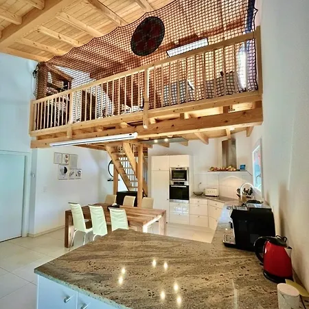 Swiss Chalet-villa Base For Bern, Interlaken & Swiss Alps - Heated Swim & Mountain Views (adults Only) * Frinvillier