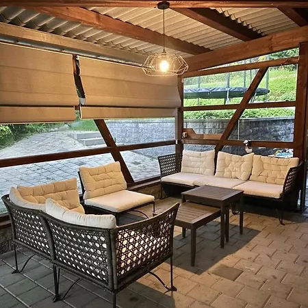Swiss Chalet-villa Base For Bern, Interlaken & Swiss Alps - Heated Swim & Mountain Views (adults Only) Holiday home *