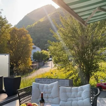Swiss Chalet-villa Base For Bern, Interlaken & Swiss Alps - Heated Swim & Mountain Views (adults Only) * Frinvillier