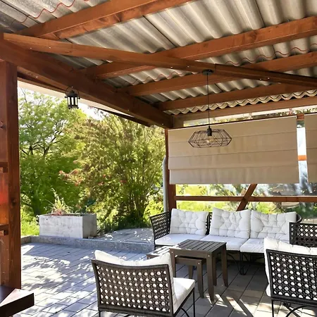 Swiss Chalet-villa Base For Bern, Interlaken & Swiss Alps - Heated Swim & Mountain Views (adults Only) * Frinvillier
