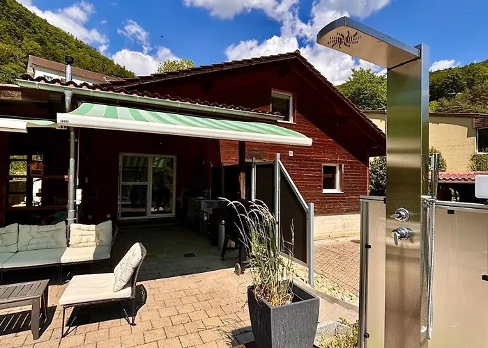 בית נופש Cozy Swiss Heated Swim Mountain Views Near Bern - Perfect Vacation Base (adults Only) Frinvillier