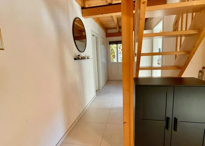 בית נופש Cozy Swiss Heated Swim Mountain Views Near Bern - Perfect Vacation Base (adults Only) Frinvillier